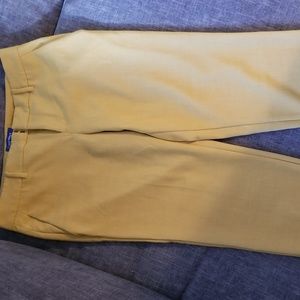 Old Navy Pixie Cropped Pants
